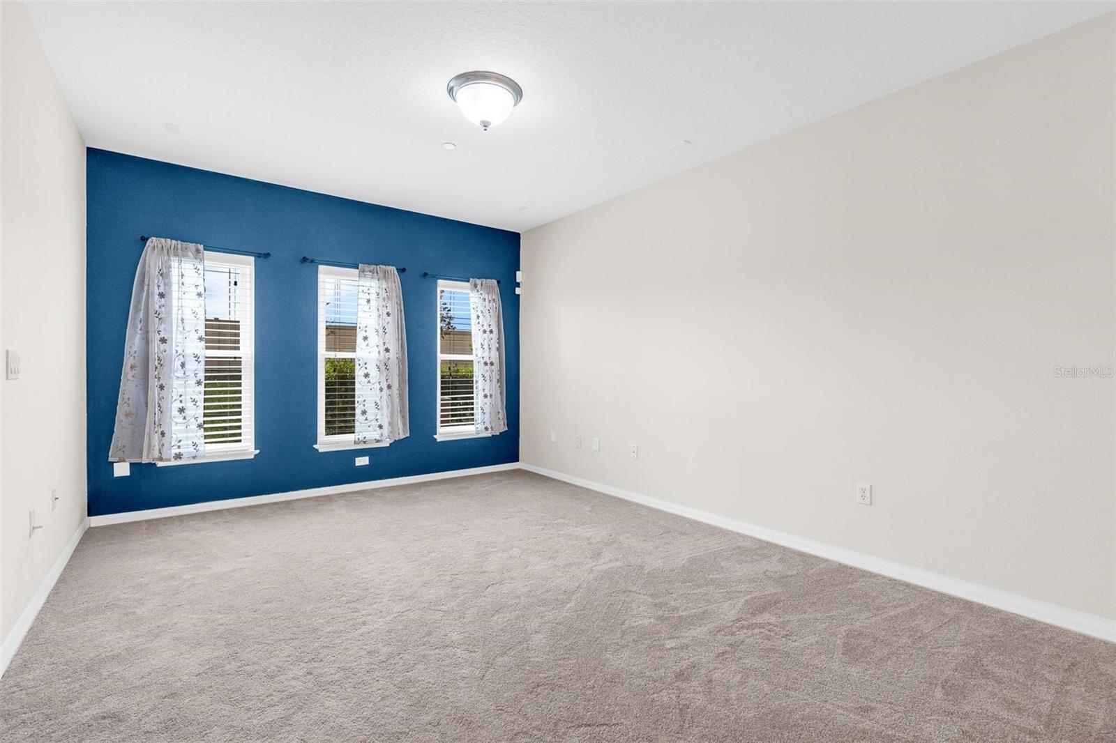 Image 6 of 41 For 9664 Doris Lane