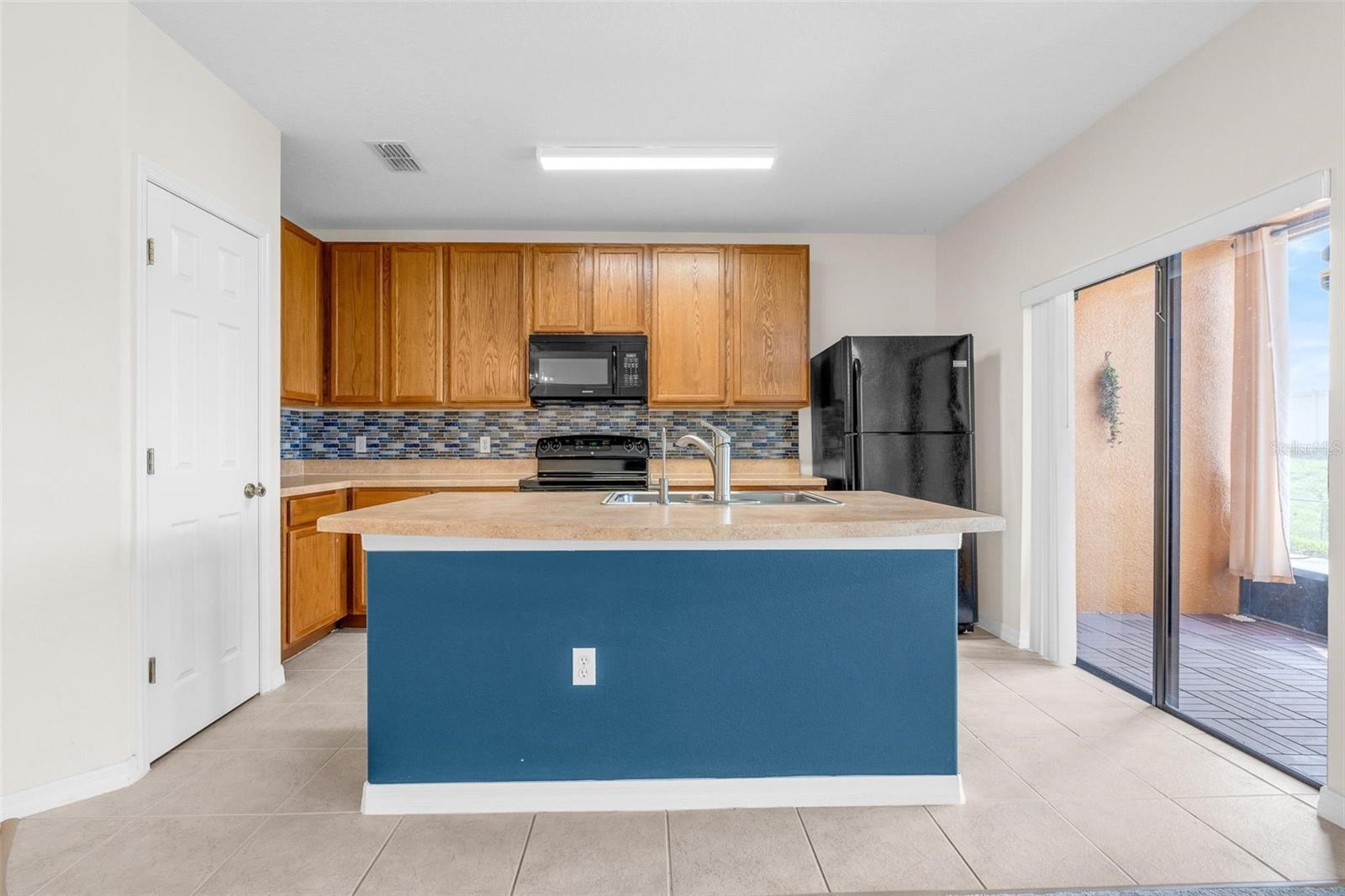 Image 9 of 41 For 9664 Doris Lane