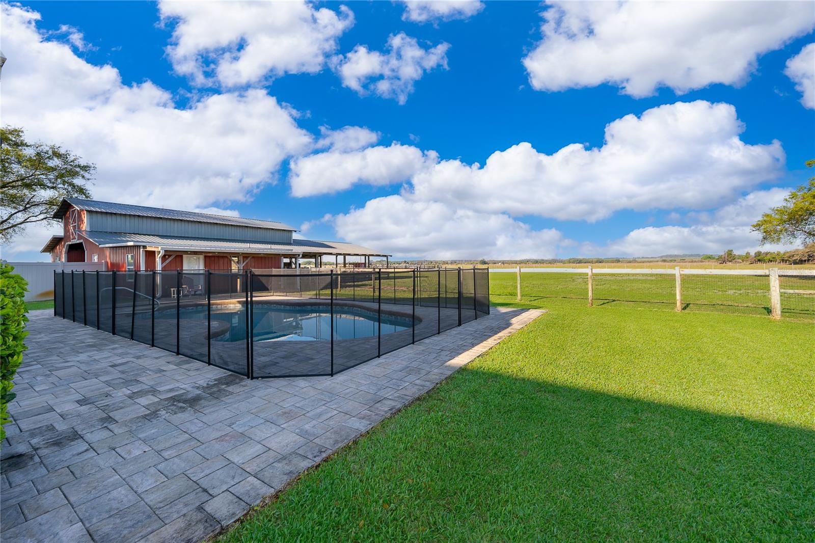 Image 19 of 48 For 3398 Masterpiece Road