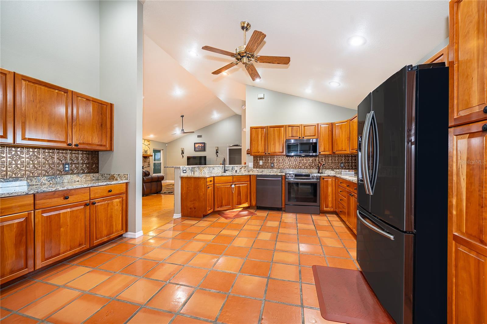 Image 21 of 48 For 3398 Masterpiece Road