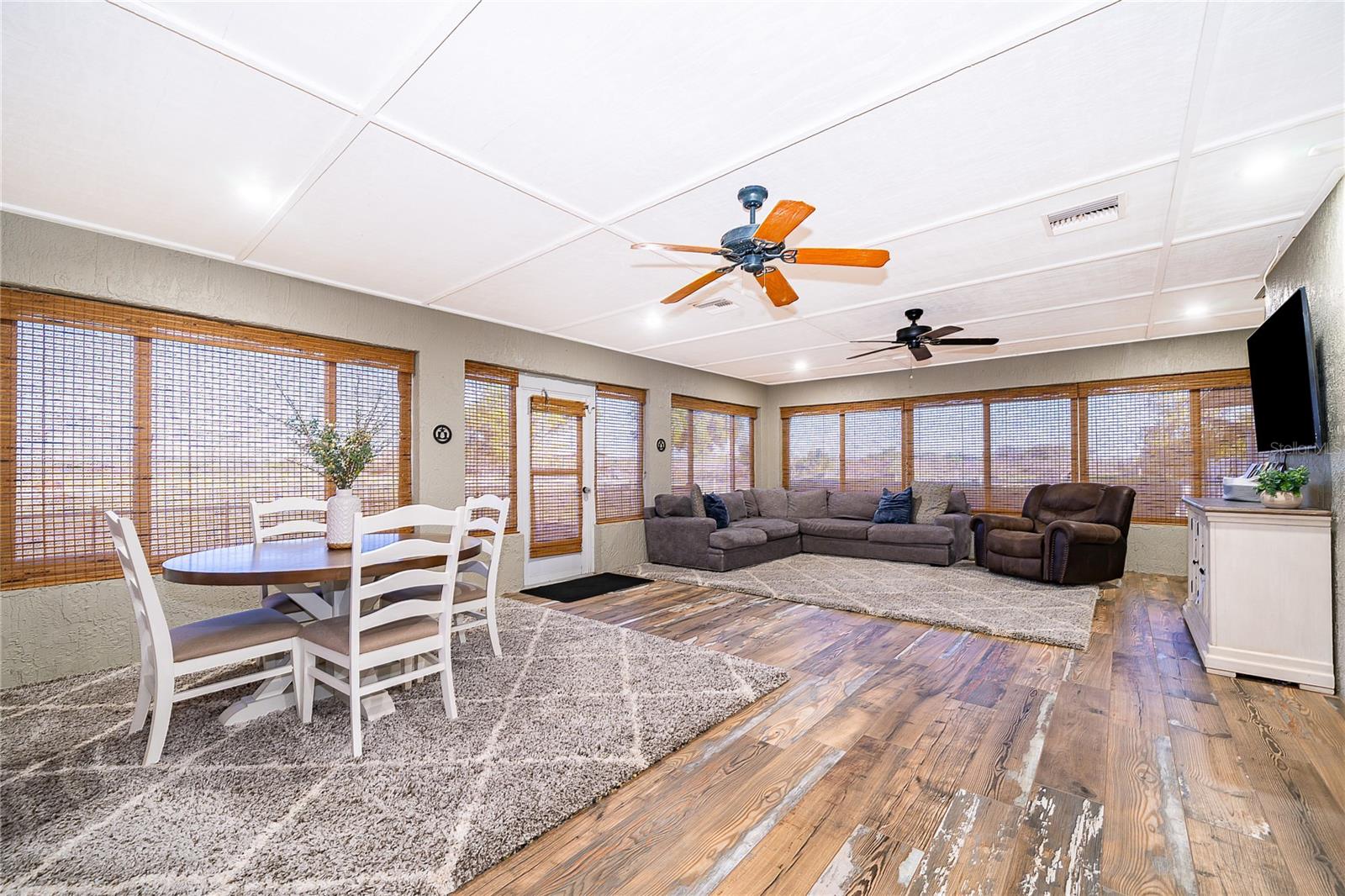 Image 29 of 48 For 3398 Masterpiece Road