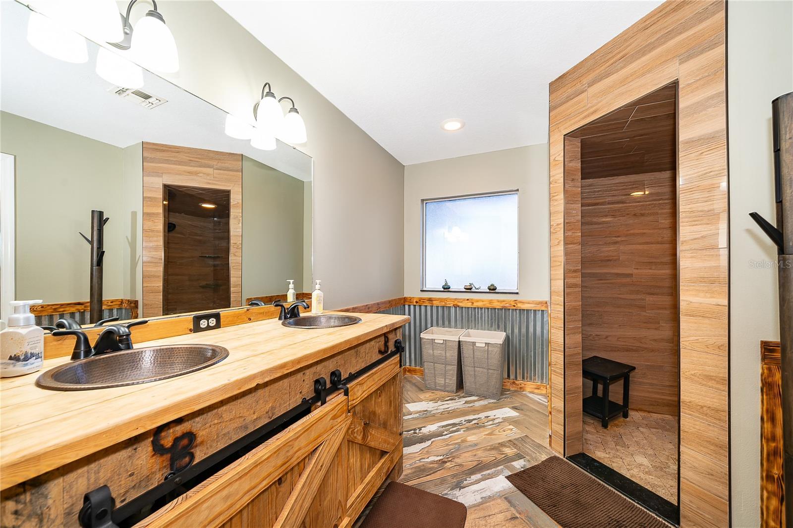 Image 30 of 48 For 3398 Masterpiece Road