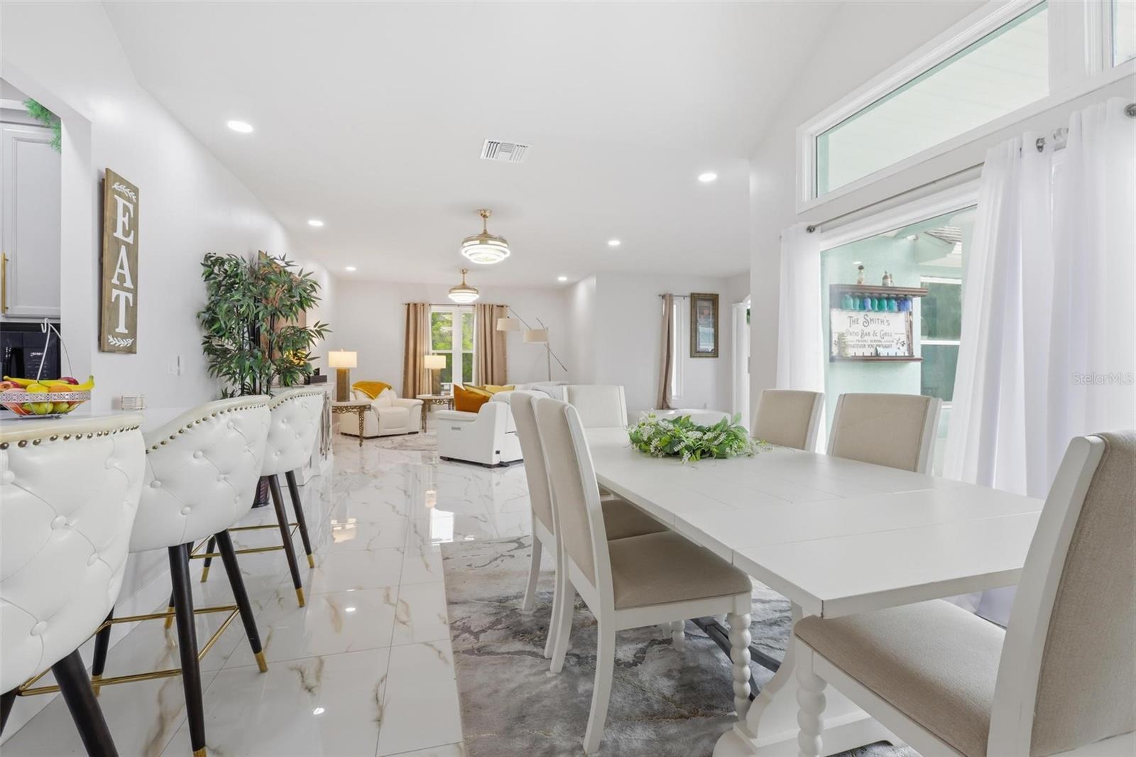 Image 13 of 47 For 1026 Beresford Road