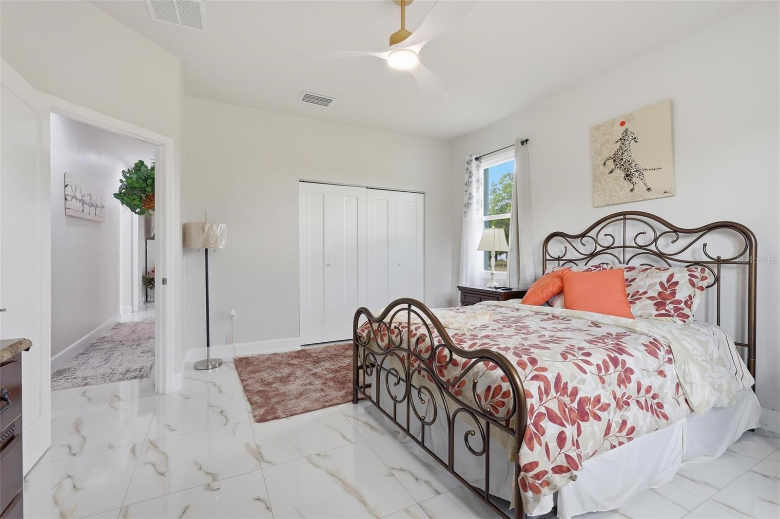 Image 26 of 47 For 1026 Beresford Road