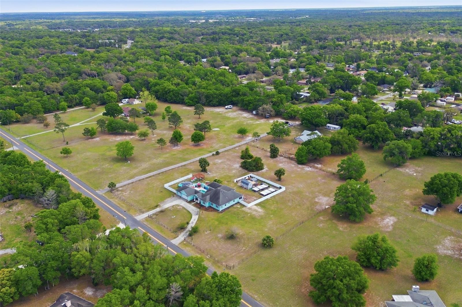 Image 46 of 47 For 1026 Beresford Road