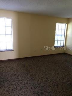 Image 11 of 34 For 431 Rich Avenue 429