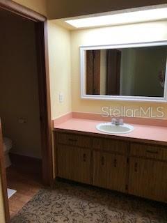 Image 13 of 34 For 431 Rich Avenue 429