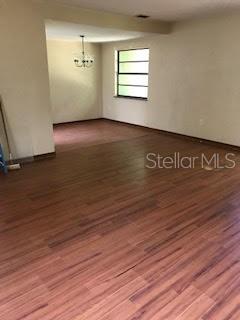 Image 22 of 34 For 431 Rich Avenue 429