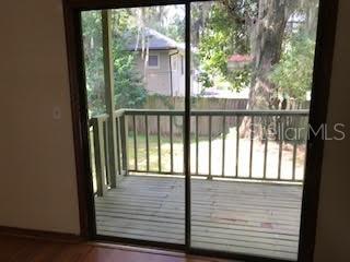 Image 34 of 34 For 431 Rich Avenue 429