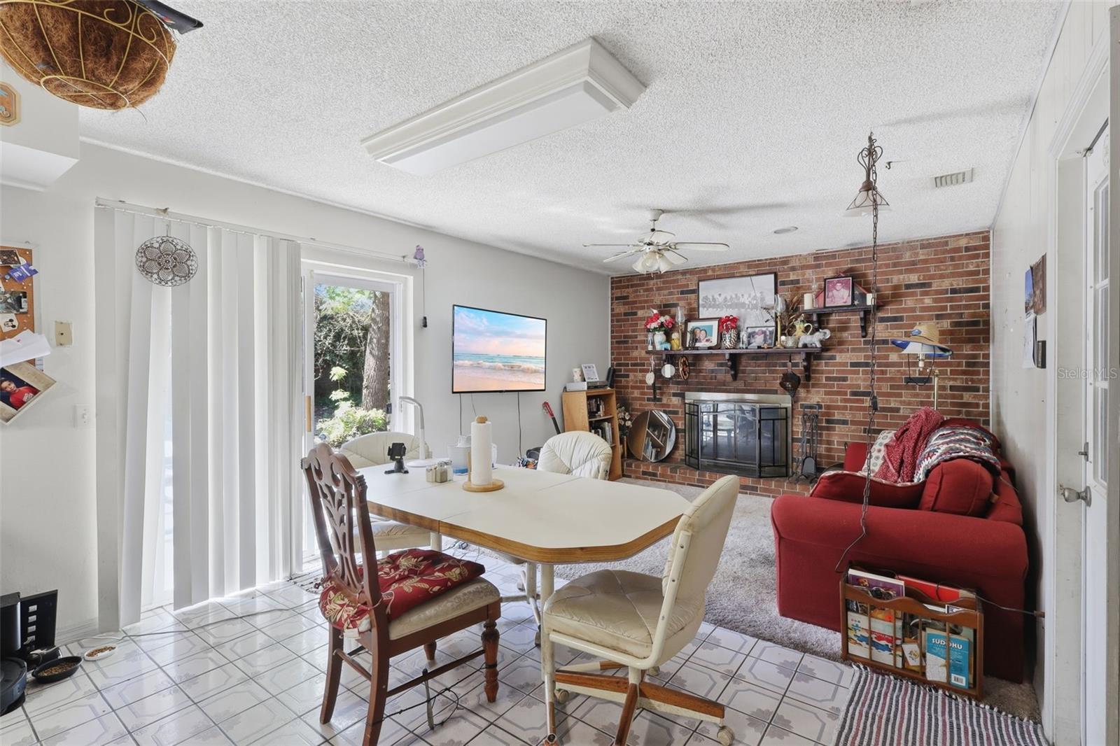 Image 17 of 36 For 1480 Gaudrey Street