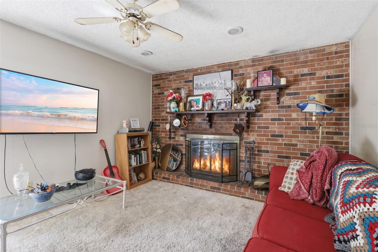 Image 20 of 36 For 1480 Gaudrey Street