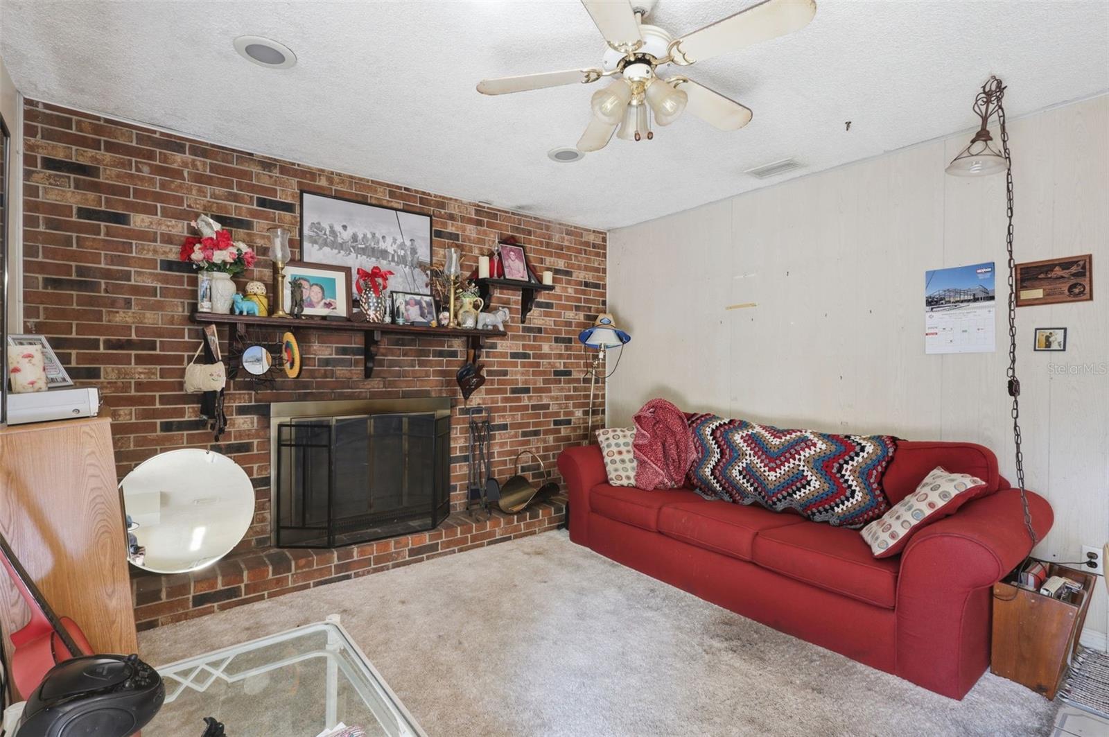 Image 21 of 36 For 1480 Gaudrey Street