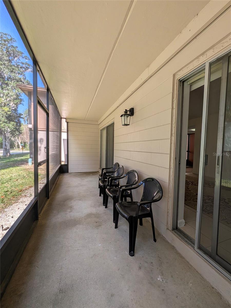 Image 22 of 33 For 190 Hickory Woods Court 9a