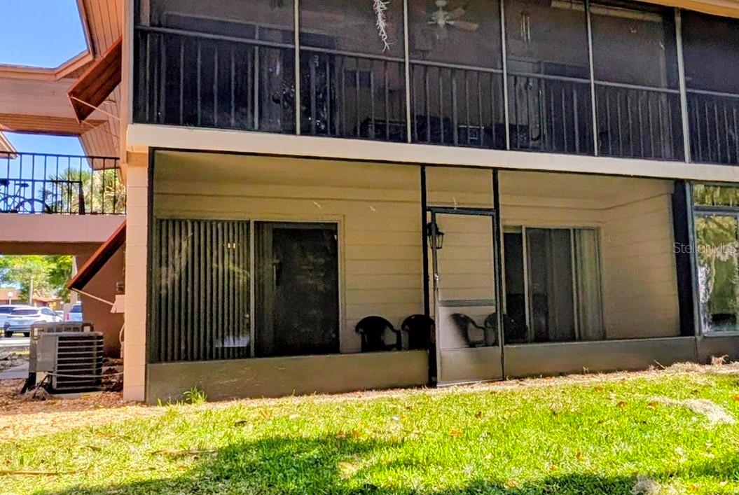 Image 24 of 33 For 190 Hickory Woods Court 9a