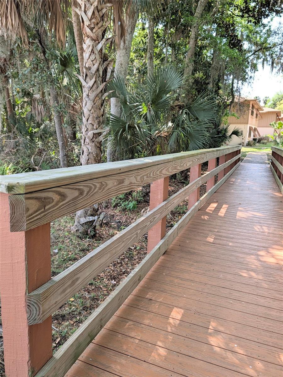 Image 27 of 33 For 190 Hickory Woods Court 9a