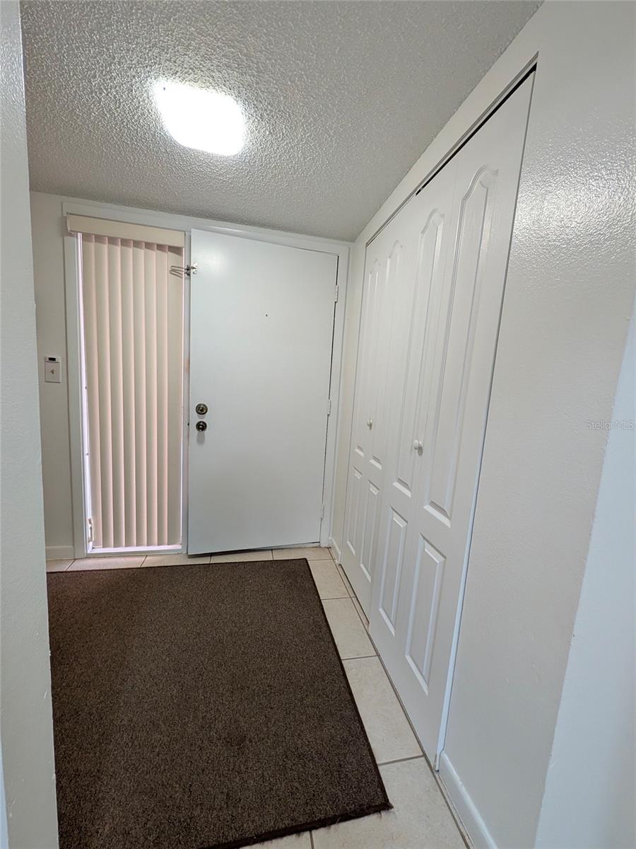 Image 8 of 33 For 190 Hickory Woods Court 9a