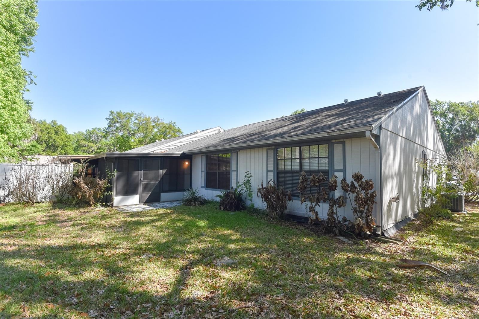 Image 40 of 65 For 3746 Gatewood Drive