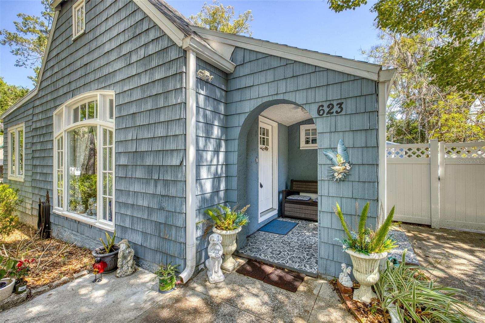 Image 2 of 53 For 623 Amelia Avenue