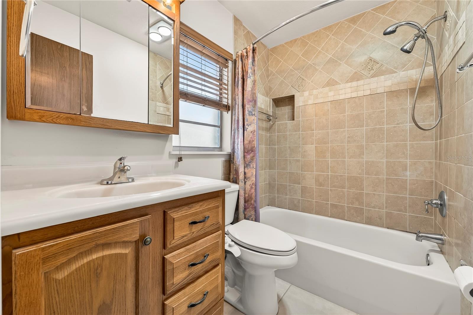 Image 28 of 35 For 1968 Carolina Avenue