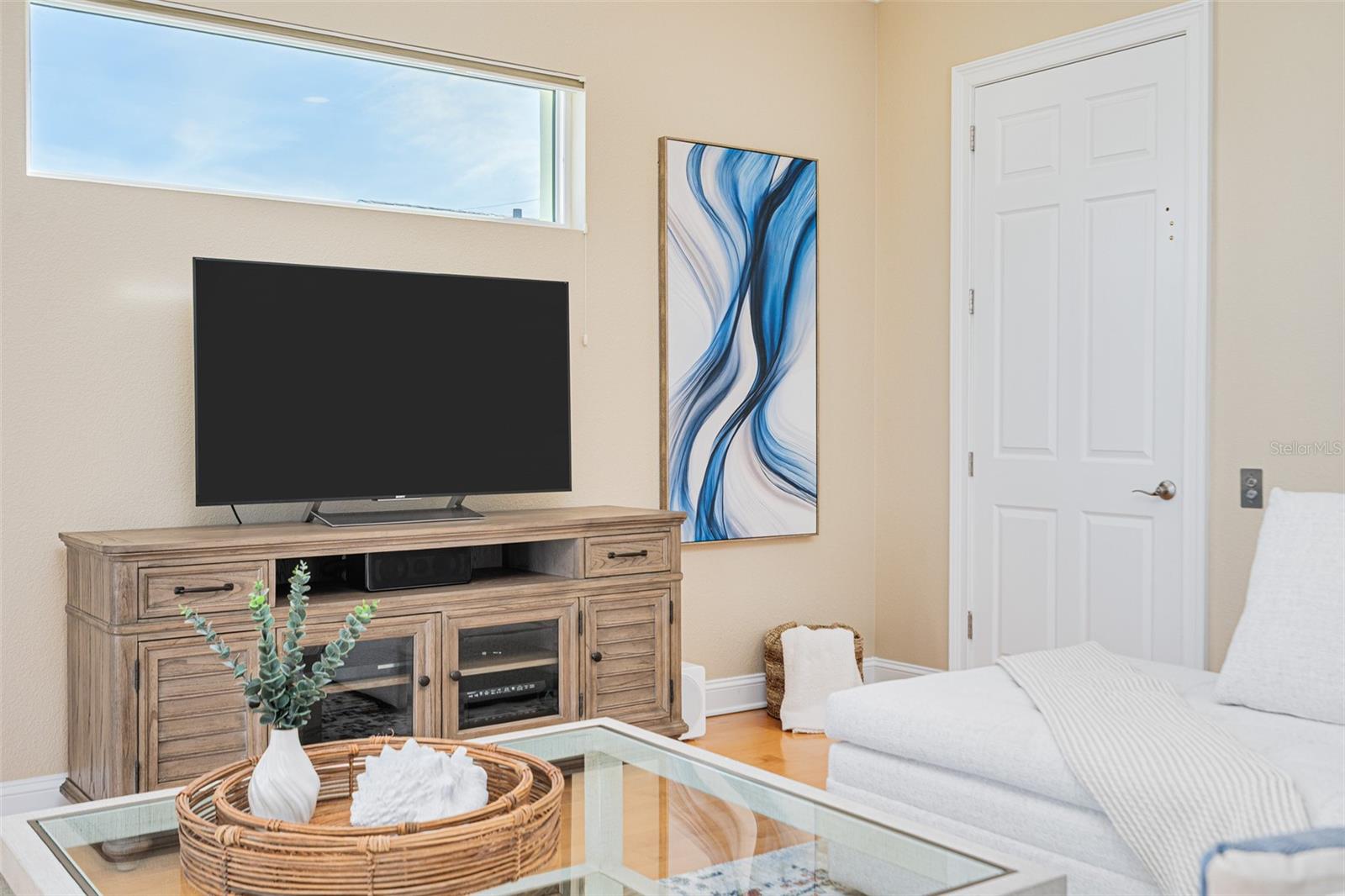 Image 40 of 72 For 2208 Ocean Shore Boulevard