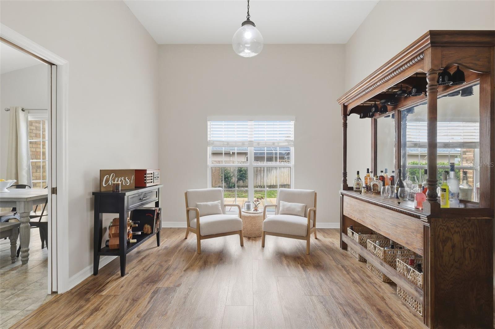 Image 26 of 64 For 390 Glen Abbey Lane