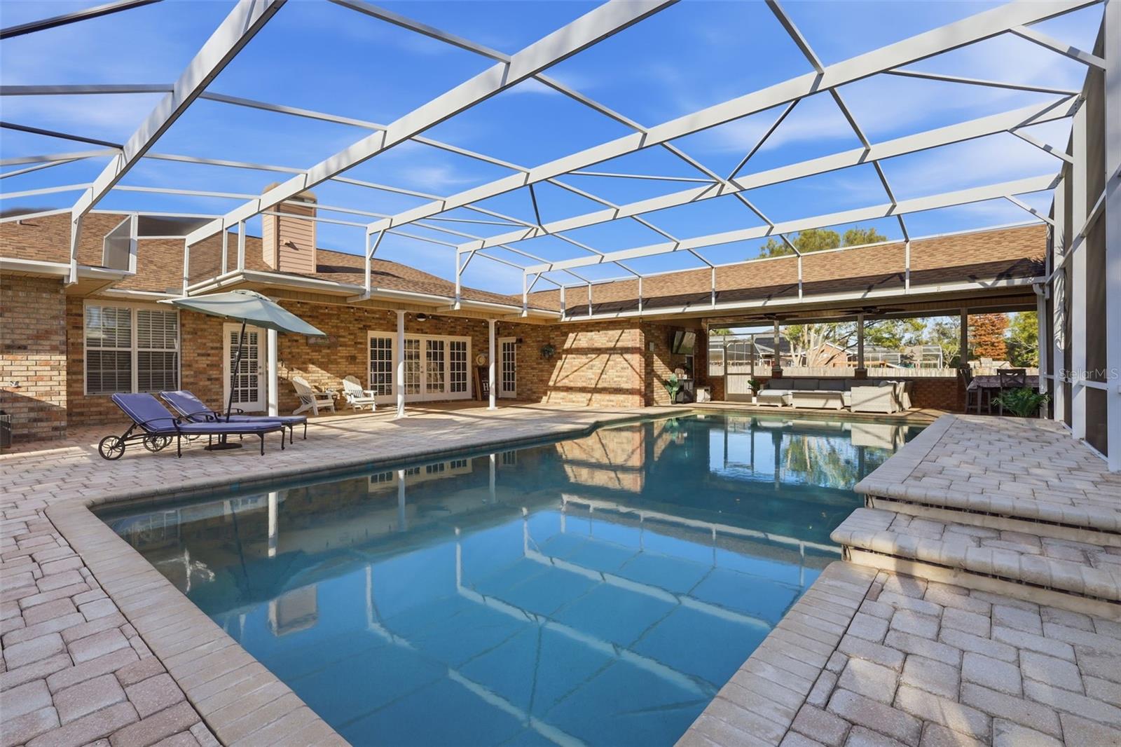 Image 51 of 64 For 390 Glen Abbey Lane