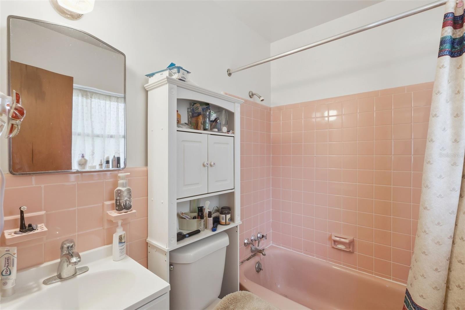 Image 18 of 26 For 1410 Talton Avenue