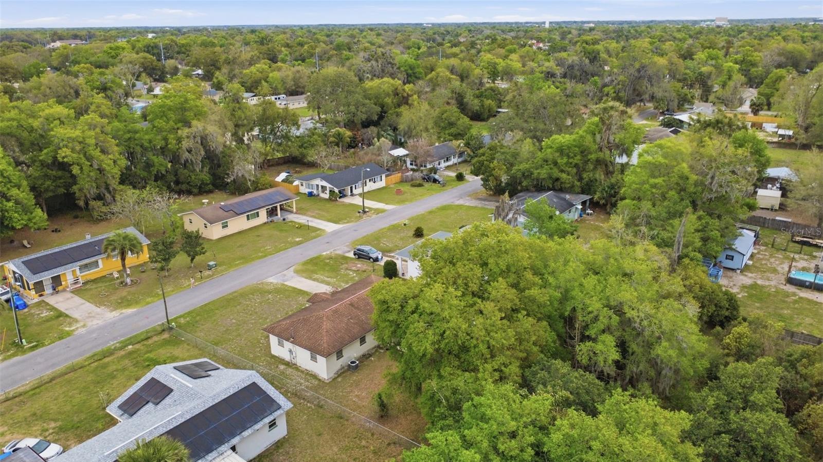 Image 20 of 26 For 1410 Talton Avenue