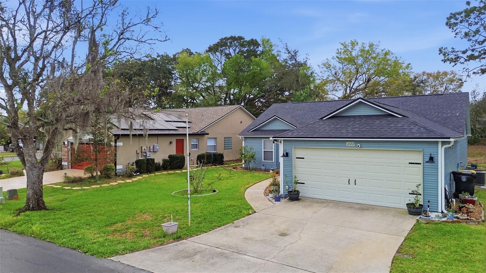 Image 6 of 45 For 2122 King Richards Court