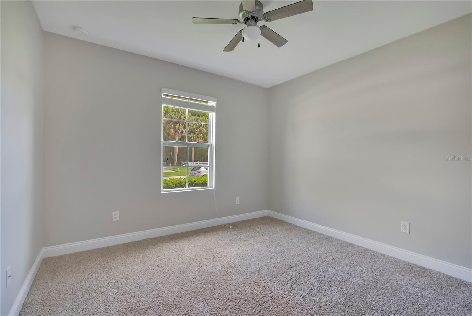 Image 27 of 46 For 2736 Summerglen Lane