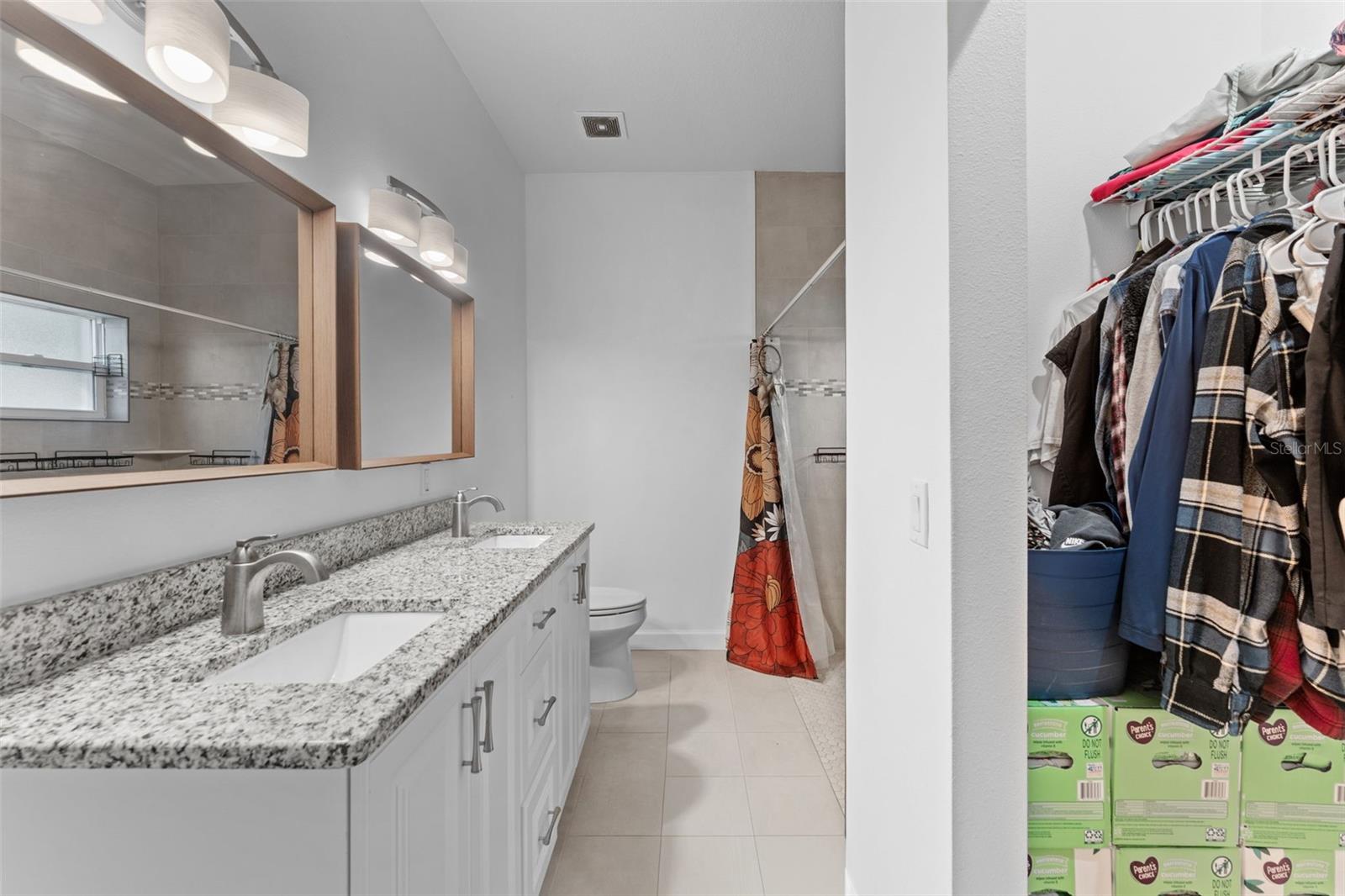 Image 19 of 29 For 637 Holmes Avenue