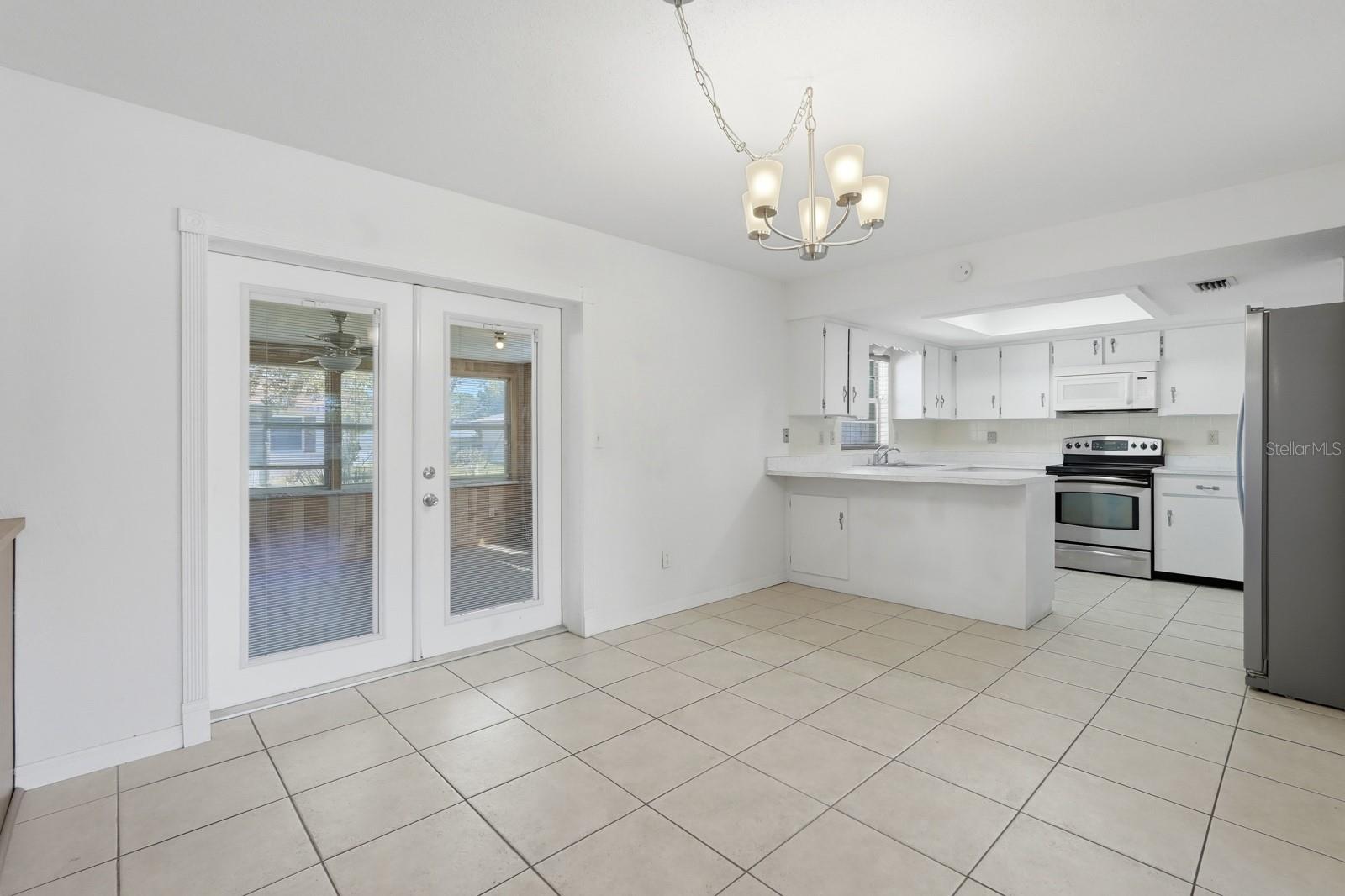 Image 10 of 43 For 1077 Chelsea Way