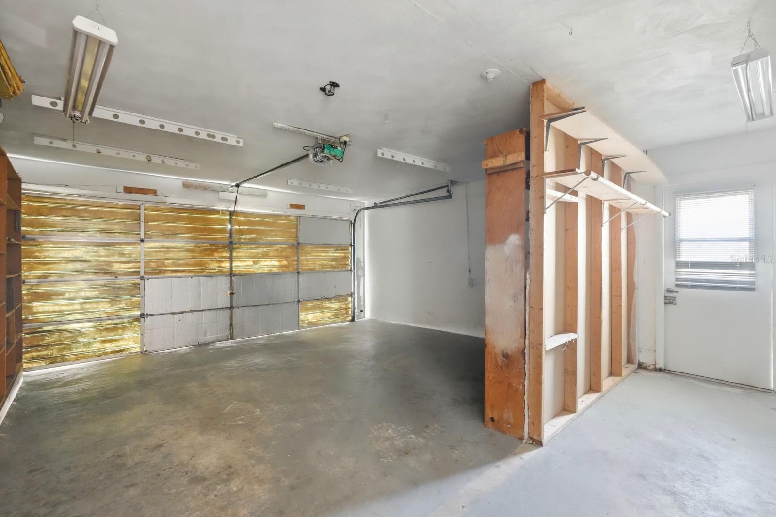 Image 35 of 43 For 1077 Chelsea Way