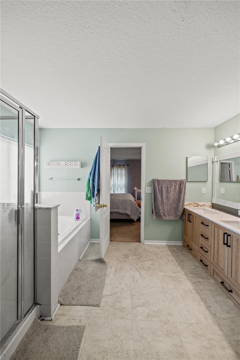 Image 28 of 53 For 32200 Brookstone Drive