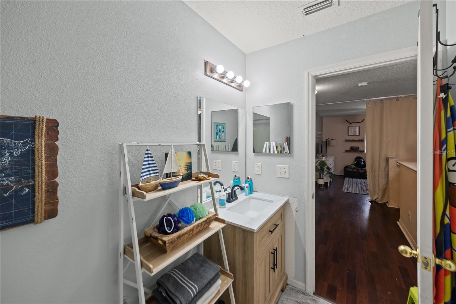 Image 37 of 53 For 32200 Brookstone Drive