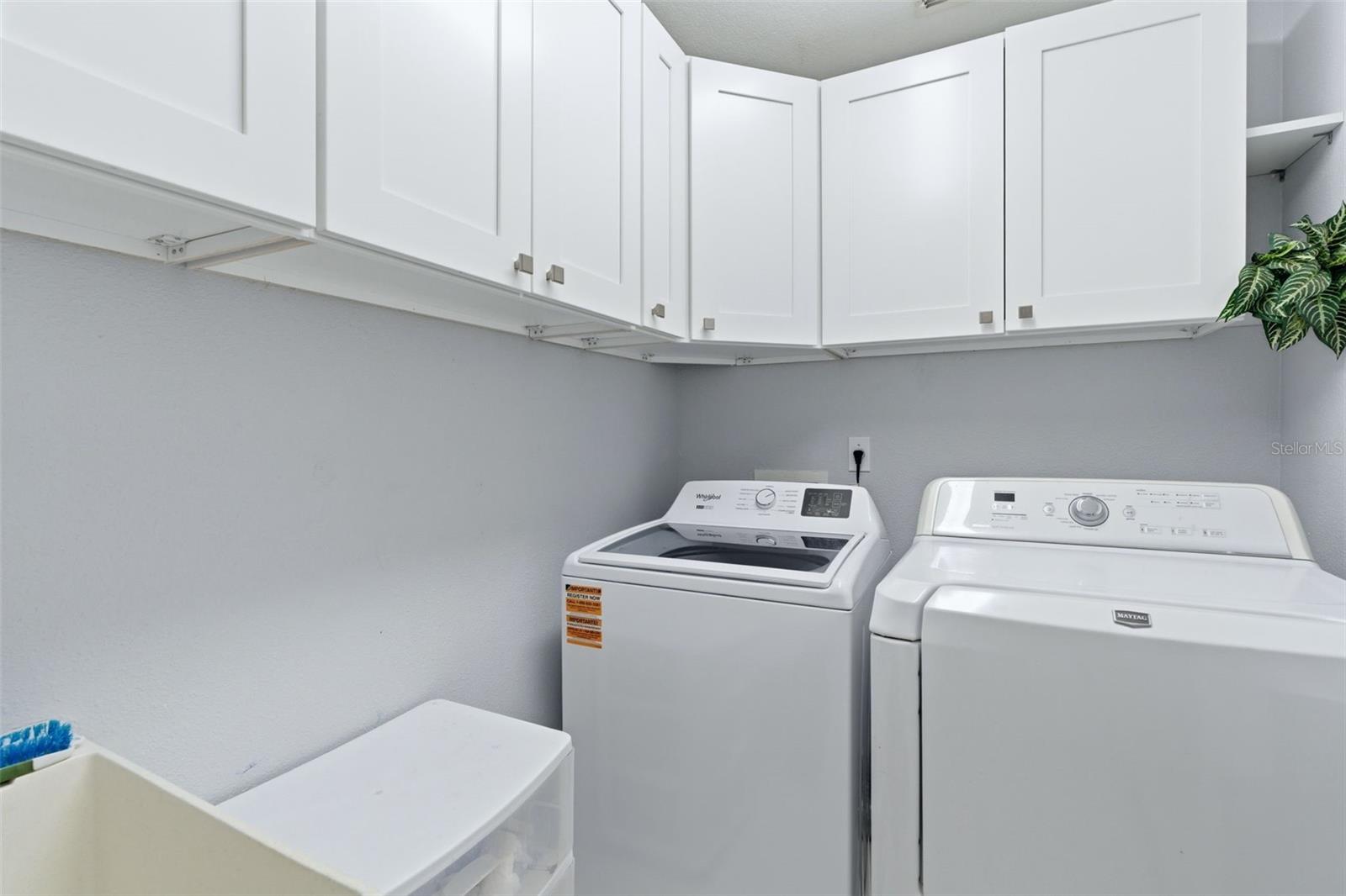 Image 22 of 33 For 484 Kettering Road