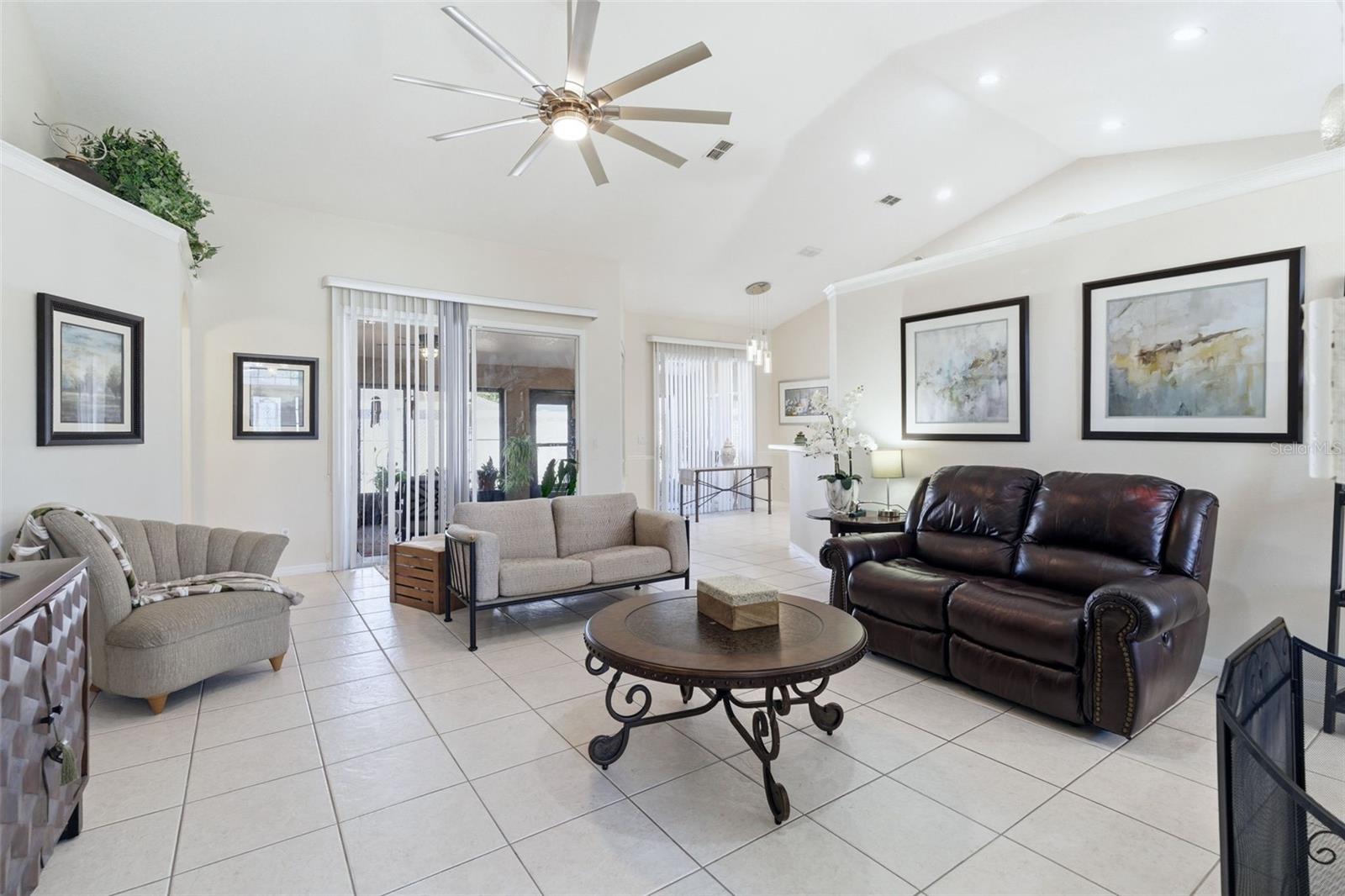 Image 8 of 33 For 484 Kettering Road