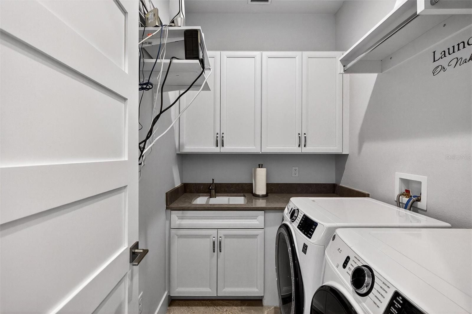 Image 63 of 100 For 513 Wingspan Drive