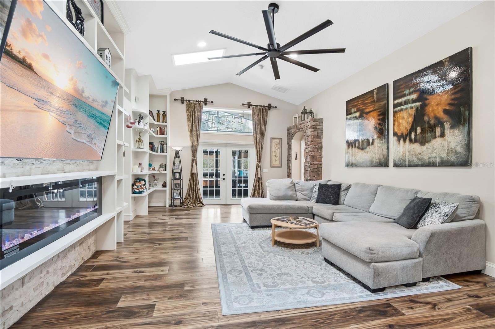 Image 7 of 45 For 3141 Verbena Drive