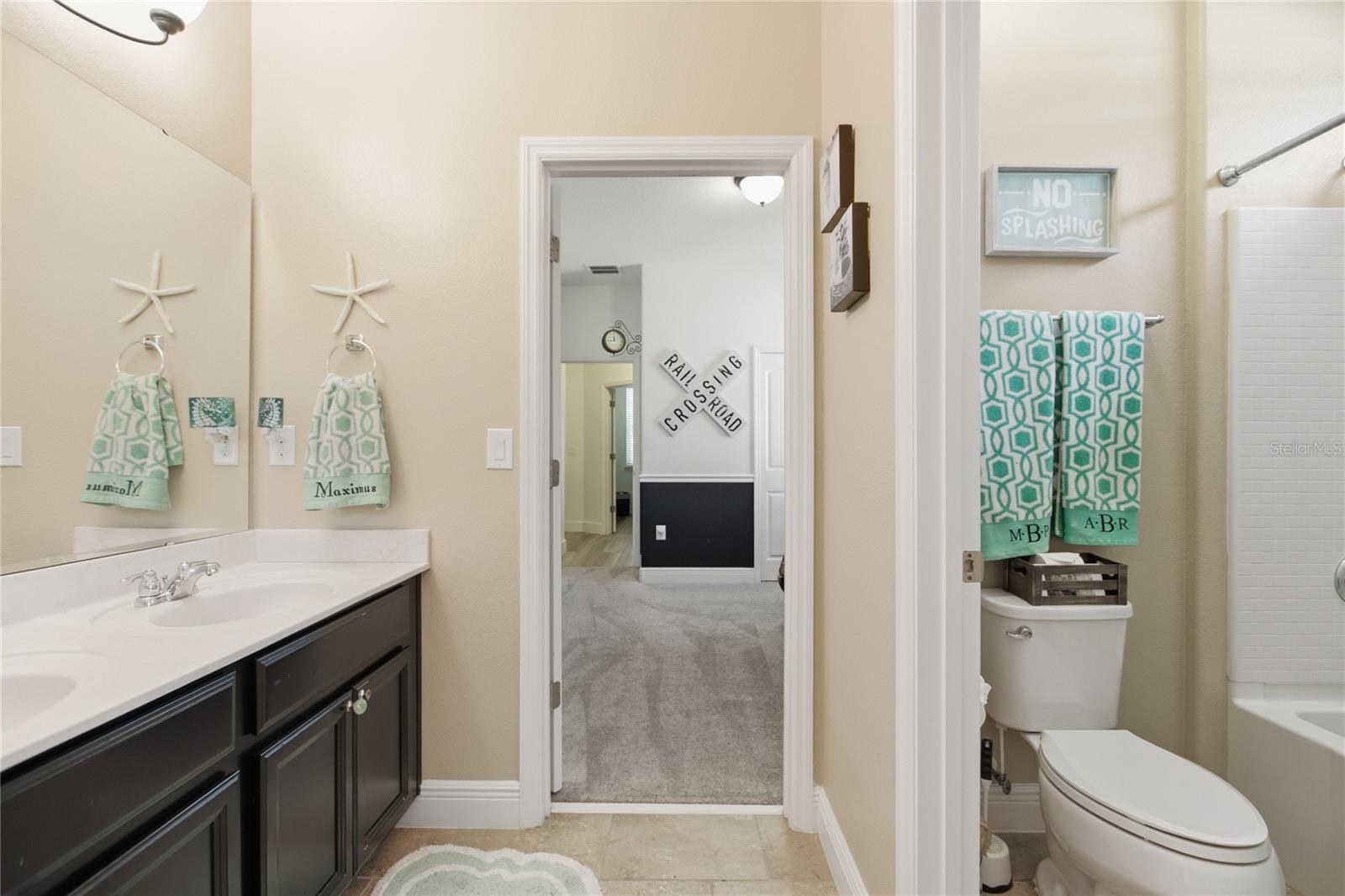 Image 33 of 49 For 565 Morgan Wood Drive