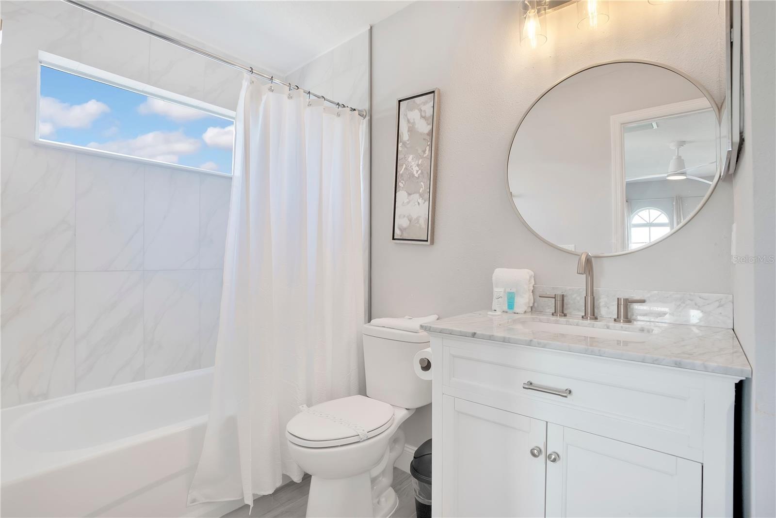 Image 19 of 29 For 544 Pineloch Drive