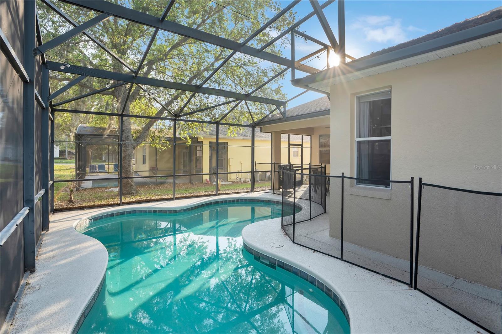 Image 22 of 29 For 544 Pineloch Drive