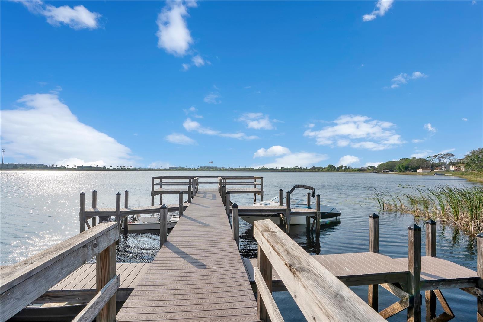 Image 23 of 29 For 544 Pineloch Drive