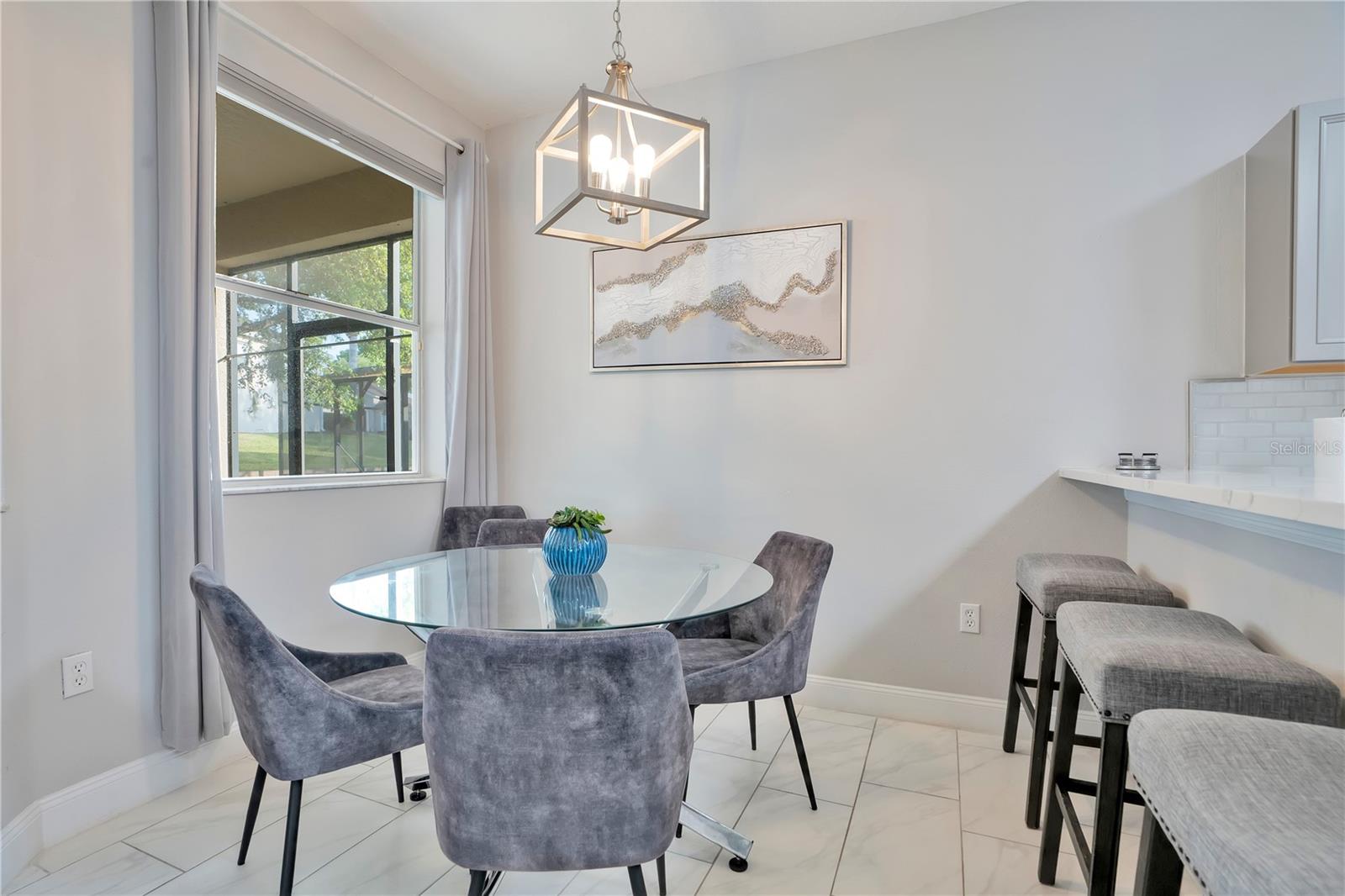 Image 9 of 29 For 544 Pineloch Drive