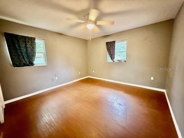 Image 17 of 34 For 4 Sunshine Boulevard