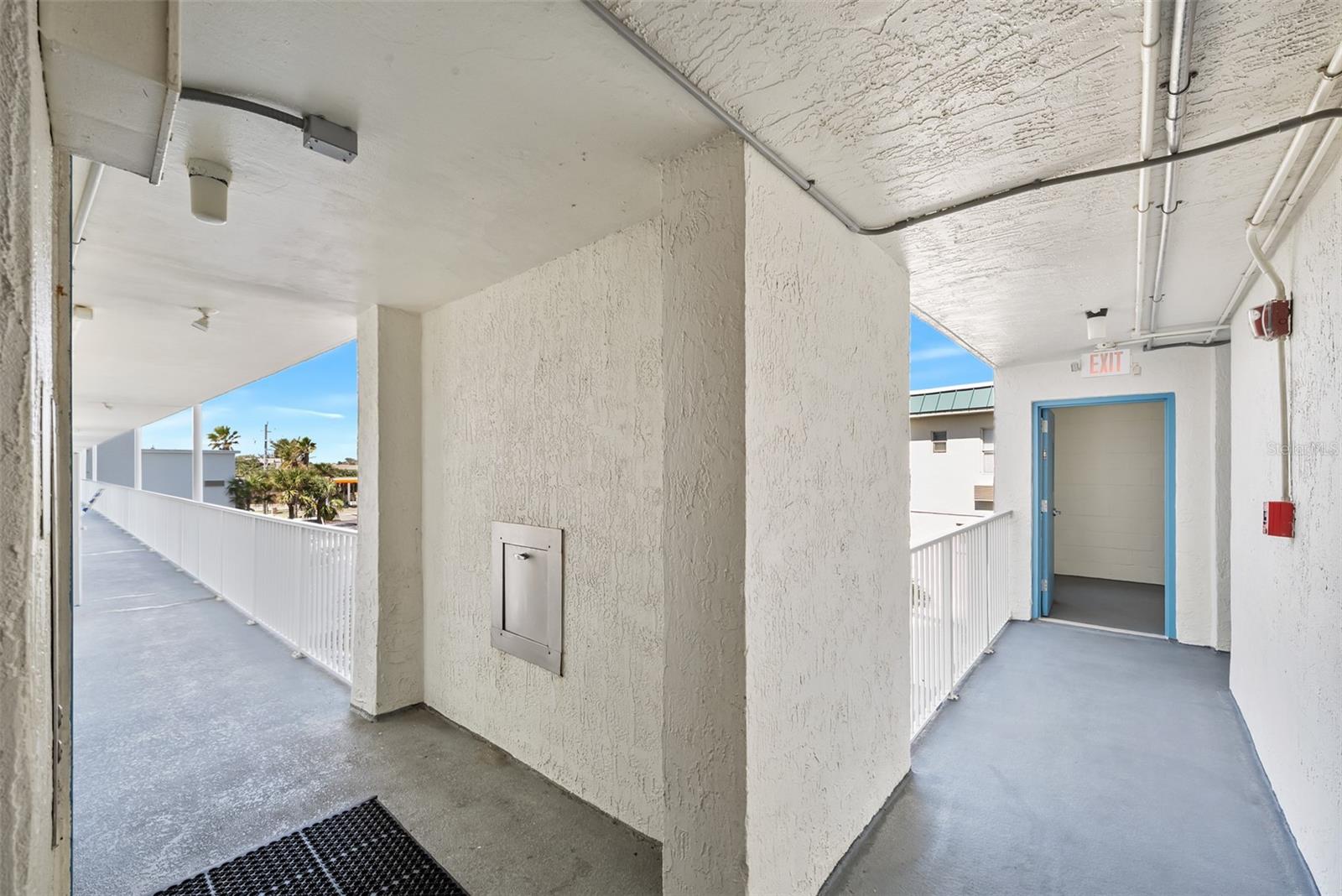 Image 3 of 38 For 935 Atlantic Avenue 358