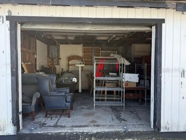 Image 3 of 6 For 323 Delaware Avenue 9