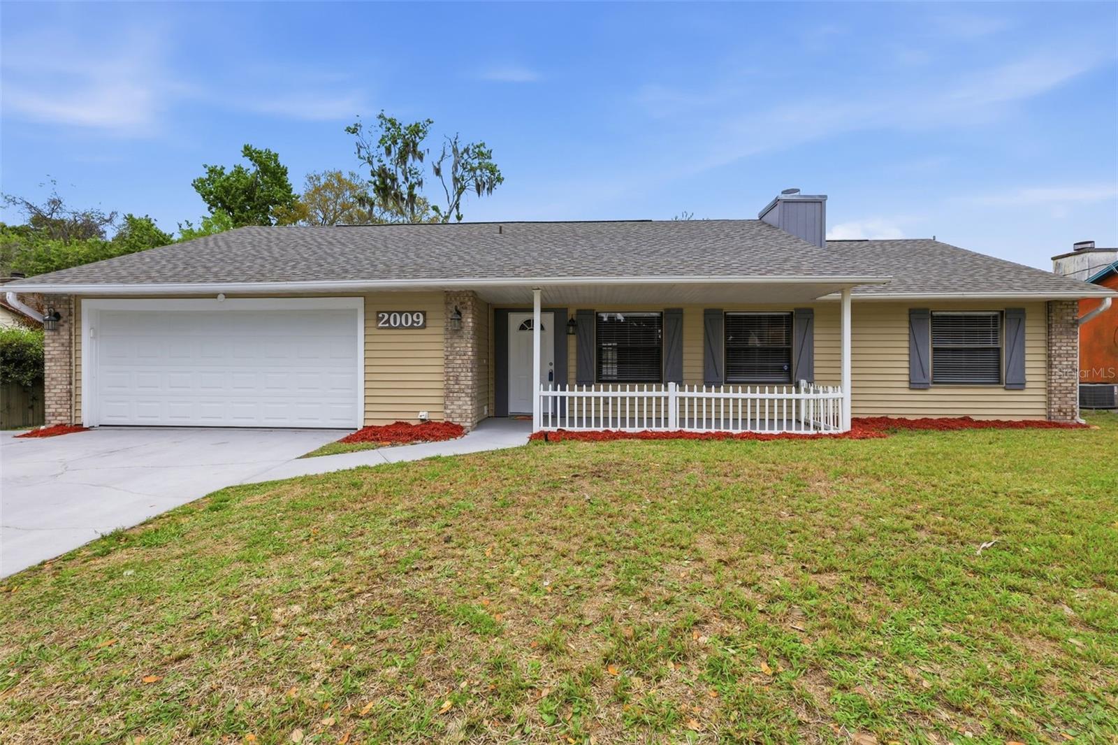 Details for 2009 Umbrella Tree Drive, EDGEWATER, FL 32141