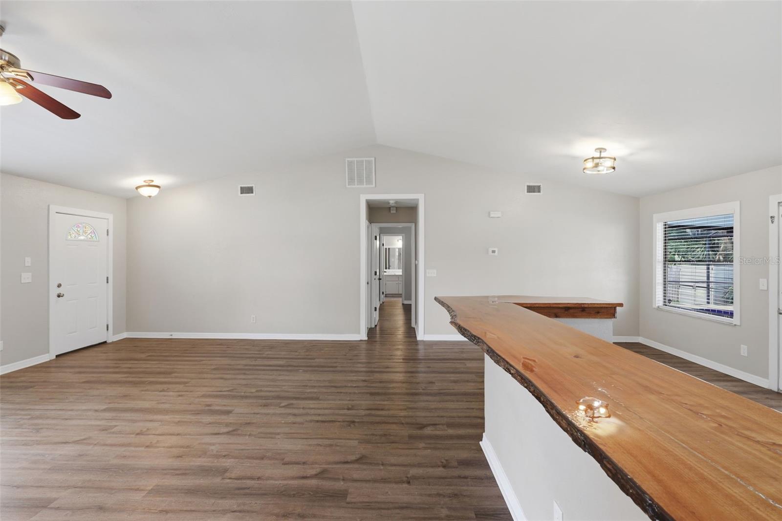 Image 22 of 40 For 2009 Umbrella Tree Drive