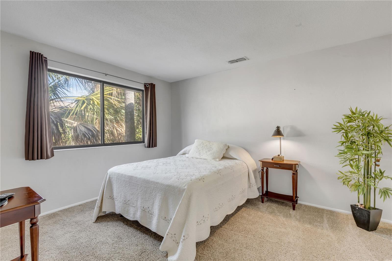 Image 23 of 41 For 47 Crooked Pine Road